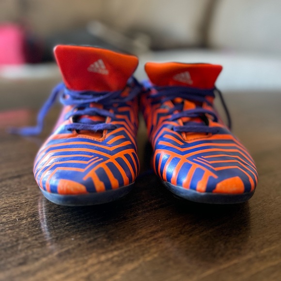 Adidas Cleats Youth size 5 - Picture 8 of 8